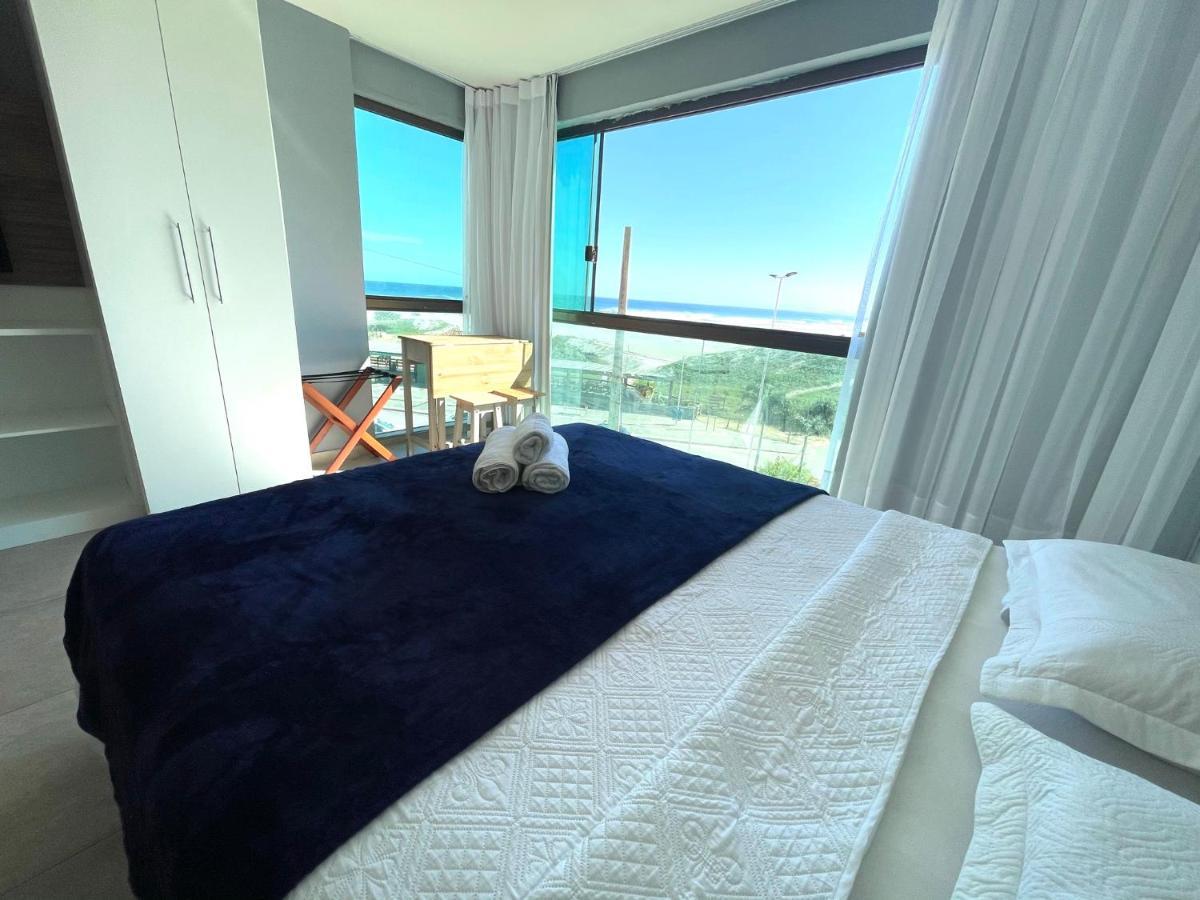 Apartamento com Vista do Mar